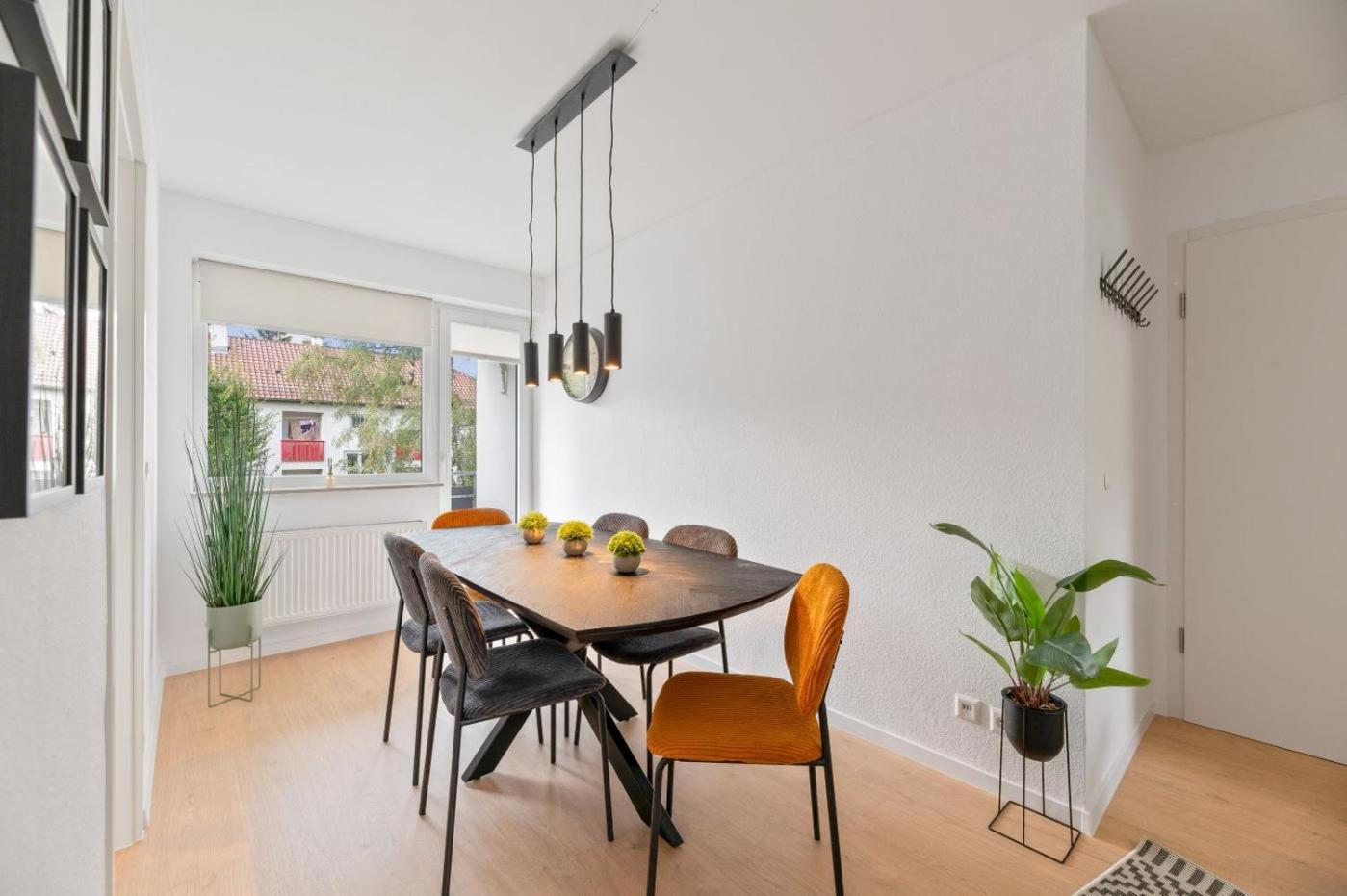 Westside Flat - 5Min To Downtown Apartment Ludwigsburg Exterior photo